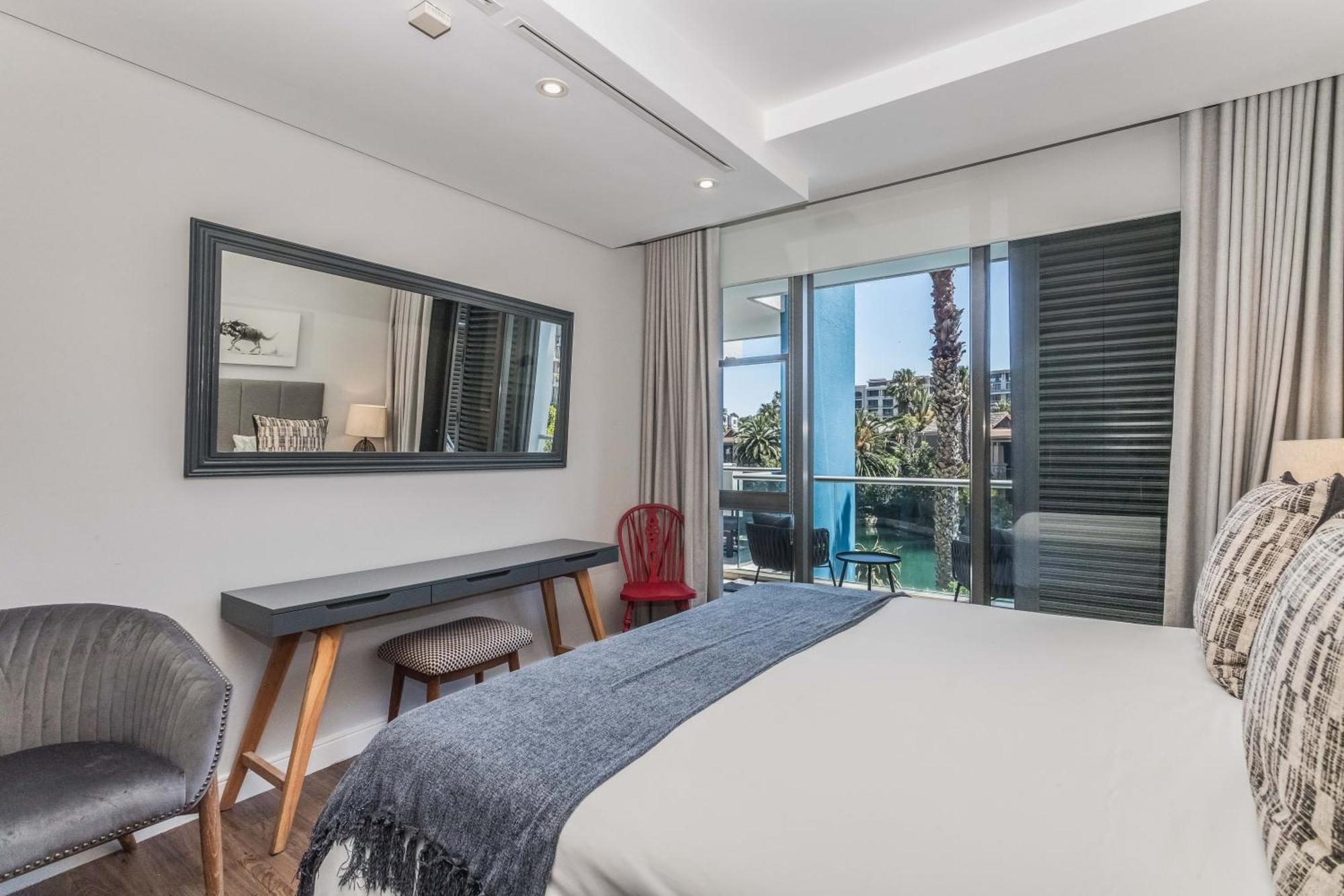 Apartment Mountain Marina Luxury