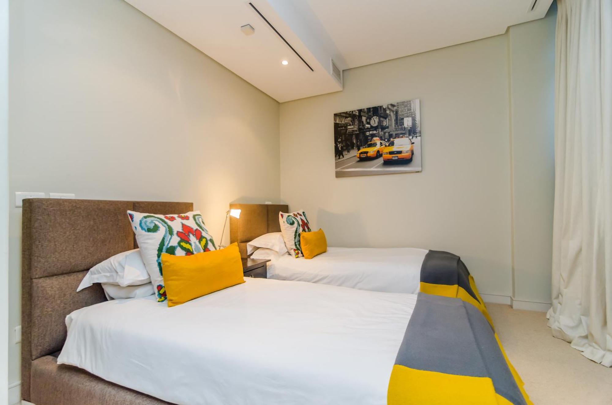 Mountain Marina Luxury Apartment