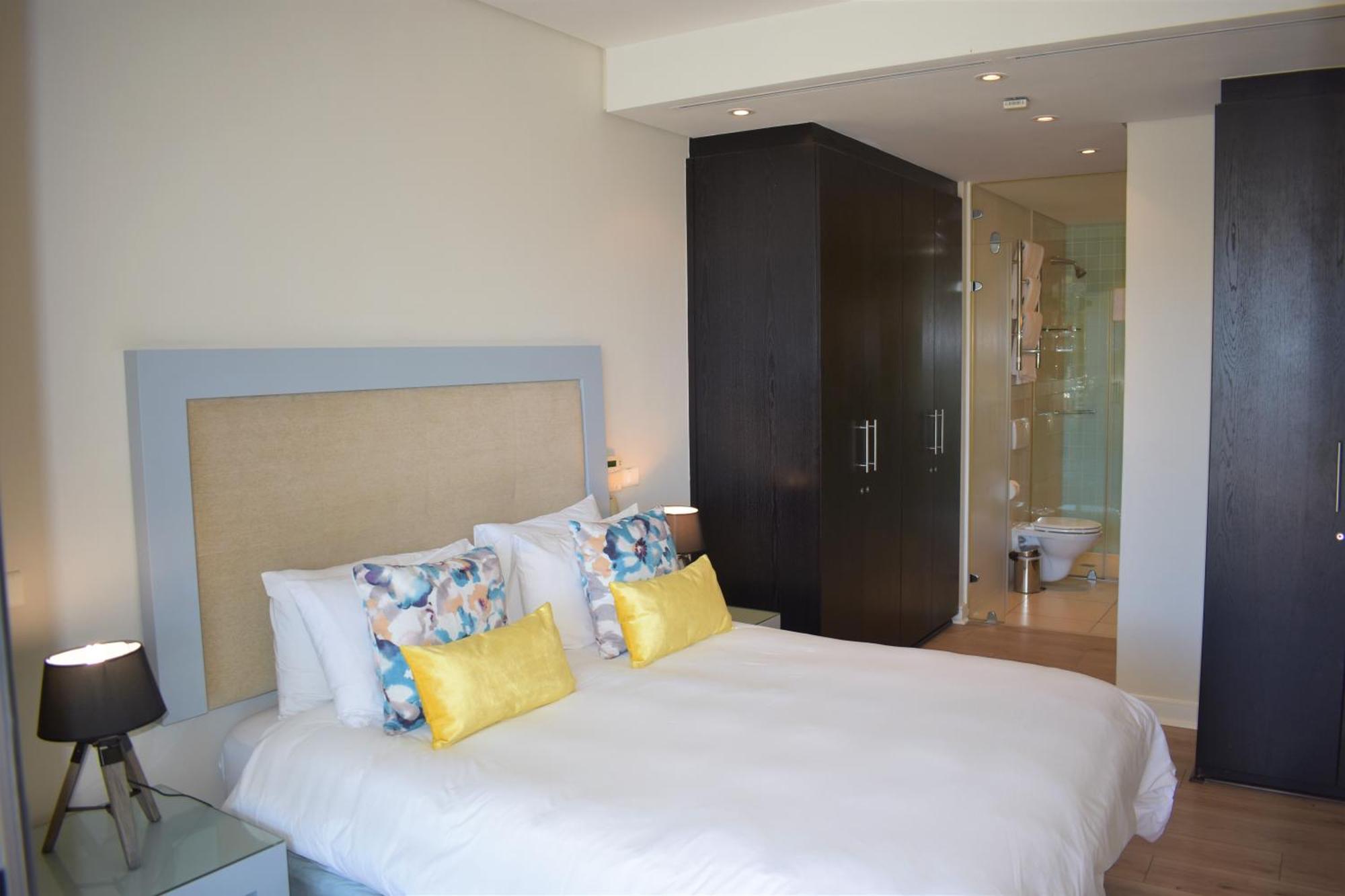 Mountain Marina Luxury Apartment