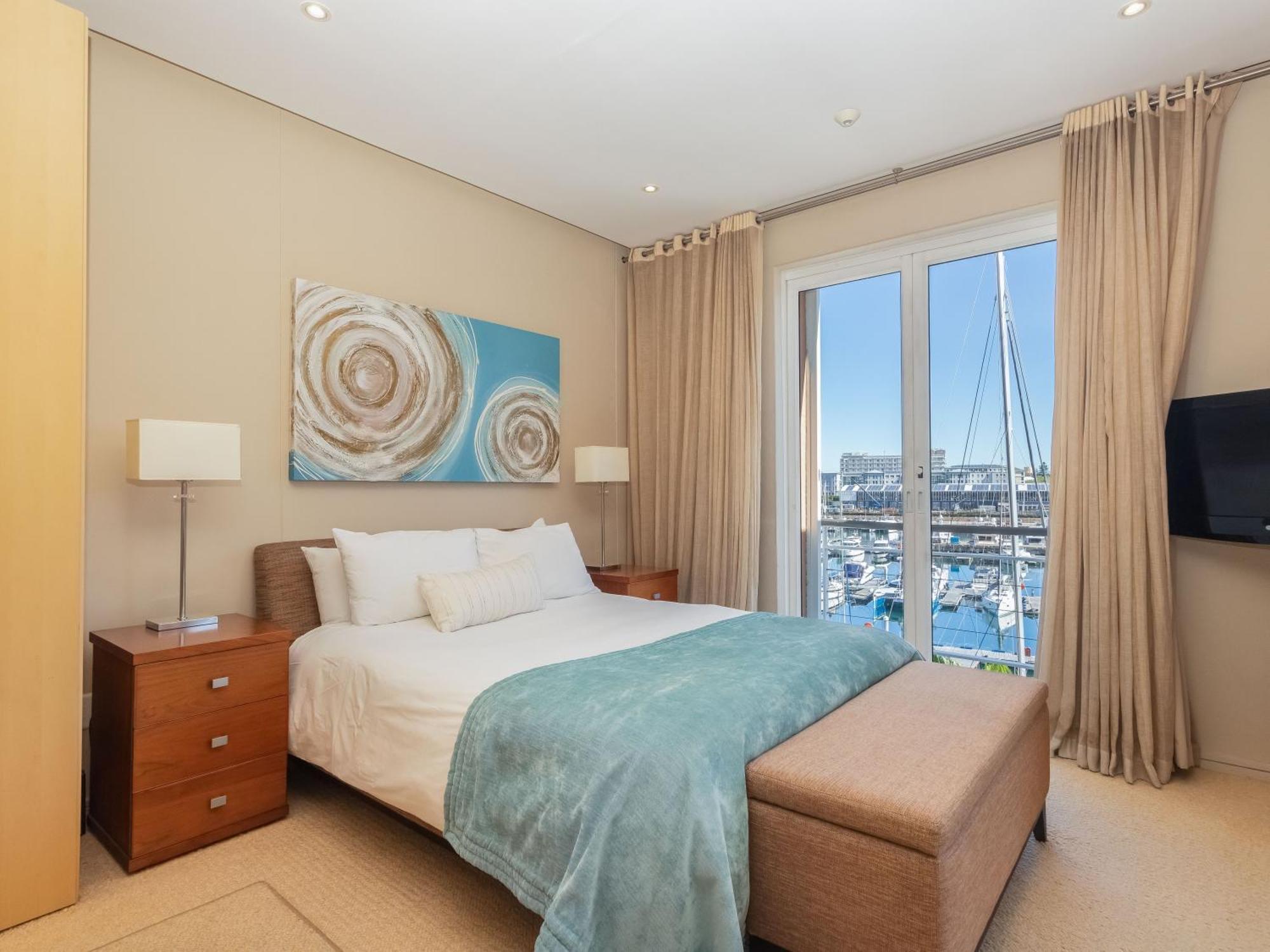 Mountain Marina Luxury * Cape Town